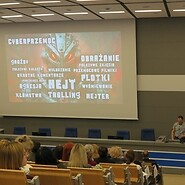 listeners in the lecture hall