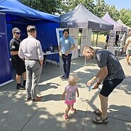 people at the UKE stand