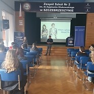 uczniowe na wykładzie