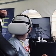 dziecko w goglach VR