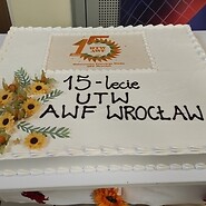 tort z napisem 15-lecie UTW AWF Wrocław