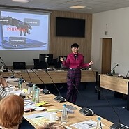 Seniorzy online - szkolenie z cyberbezpieczeństwa
