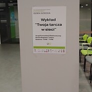 plakat informuje o wykładzie